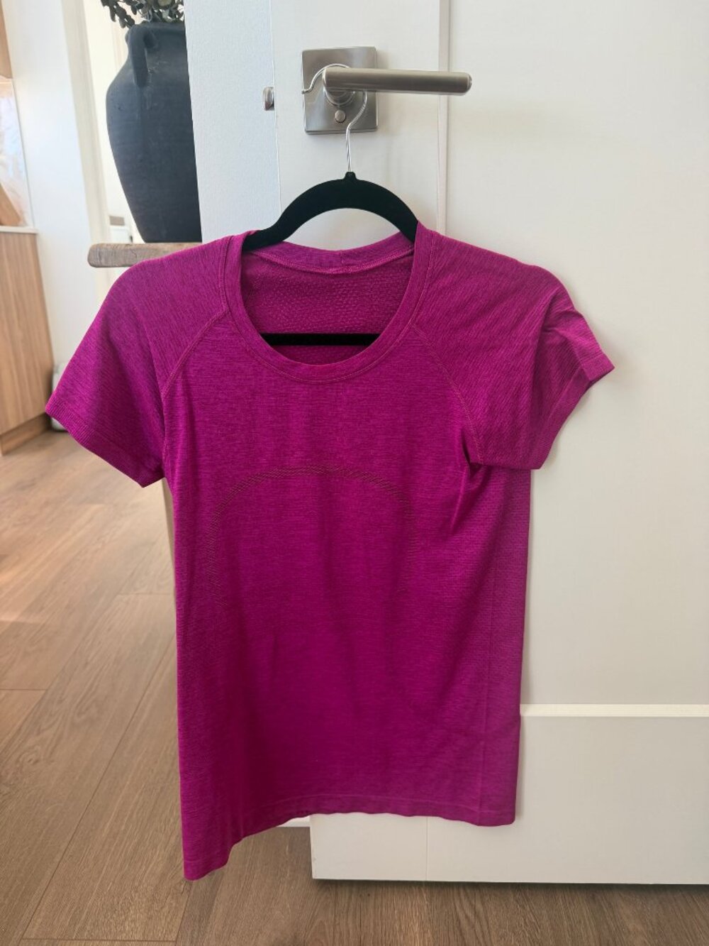 Lululemon Swiftly Tech Short Sleeve Shirt Heathered Magenta Size 8